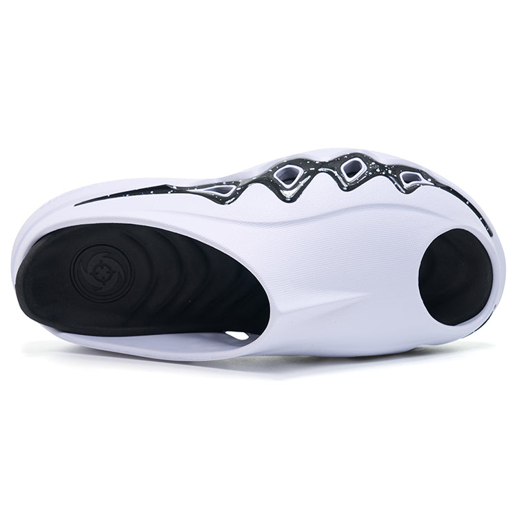 准者 鯊魚3 拖鞋 'White/Black' [Z325160508-4]