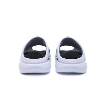 准者 鯊魚3 拖鞋 'White/Black' [Z325160508-4]